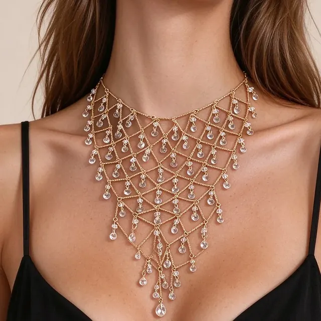 Vintage Style Gold Grid Braid Necklace with Woven Chain in Zinc Alloy