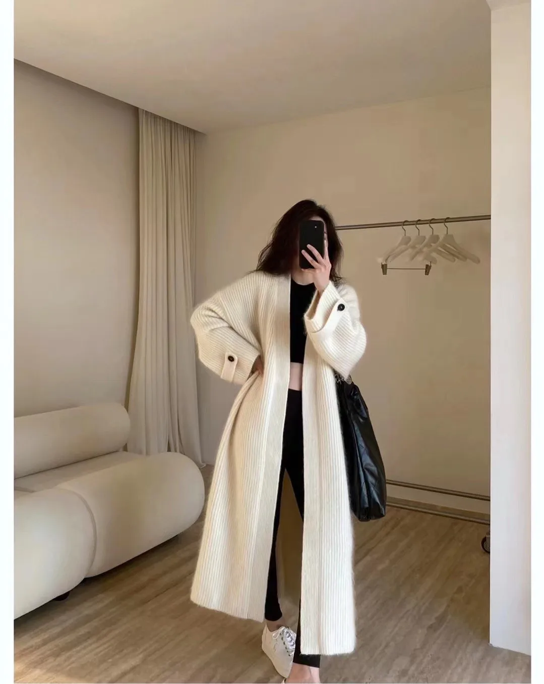 Solid Color Long Sleeve Simple Style Polyester Sweater with V Neck and Placket