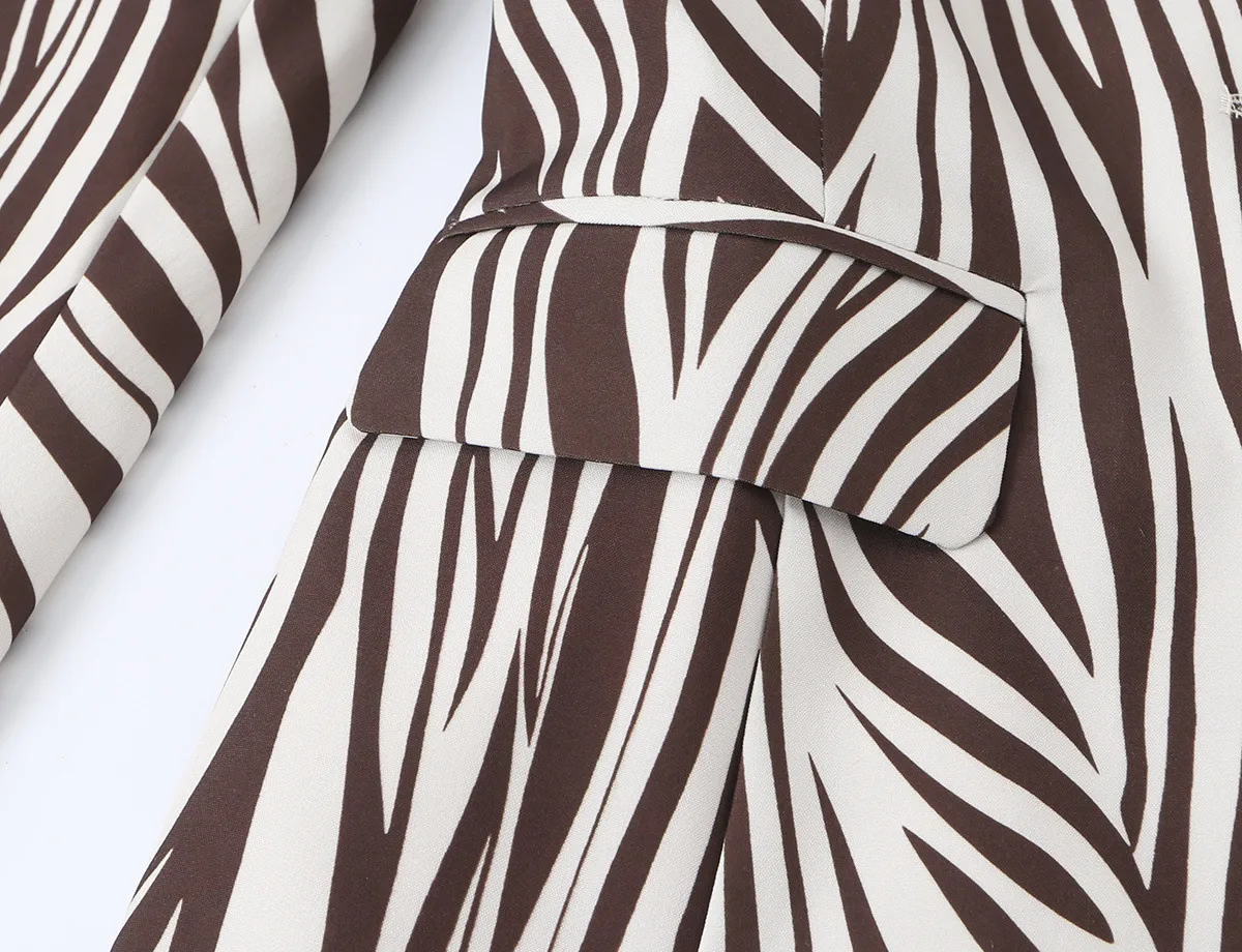 Zebra Long Sleeve Polyester Blazer with Patchwork Craft, Single Breasted Design and Lapel Collar