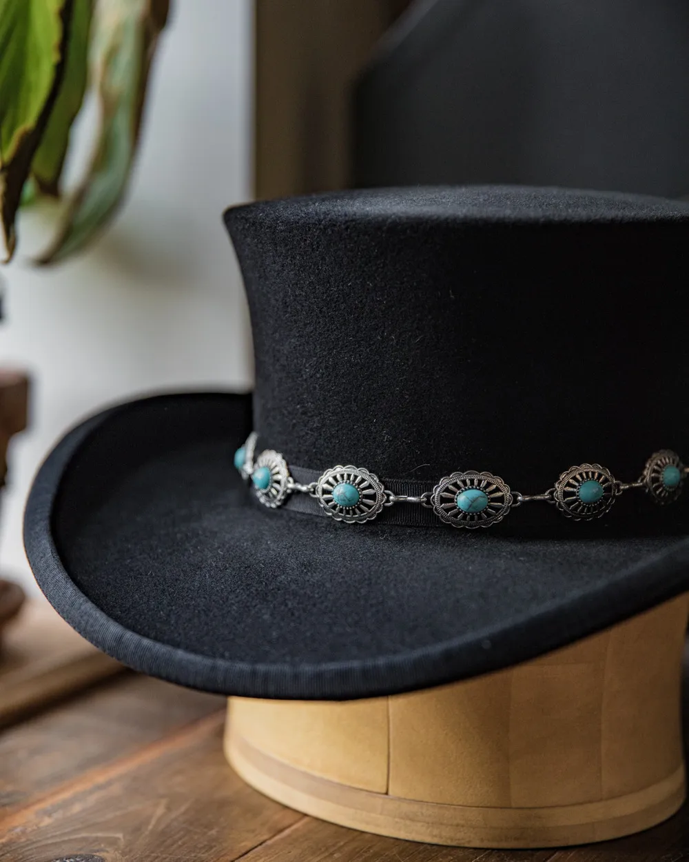 Elegant Men's Wide Brim Wool Fedora Hat for All Seasons