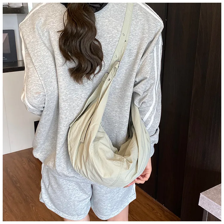 Folds Dumpling Shape Crossbody Bag with Sewing Thread Detail, Large Capacity, Sling Strap for Spring
