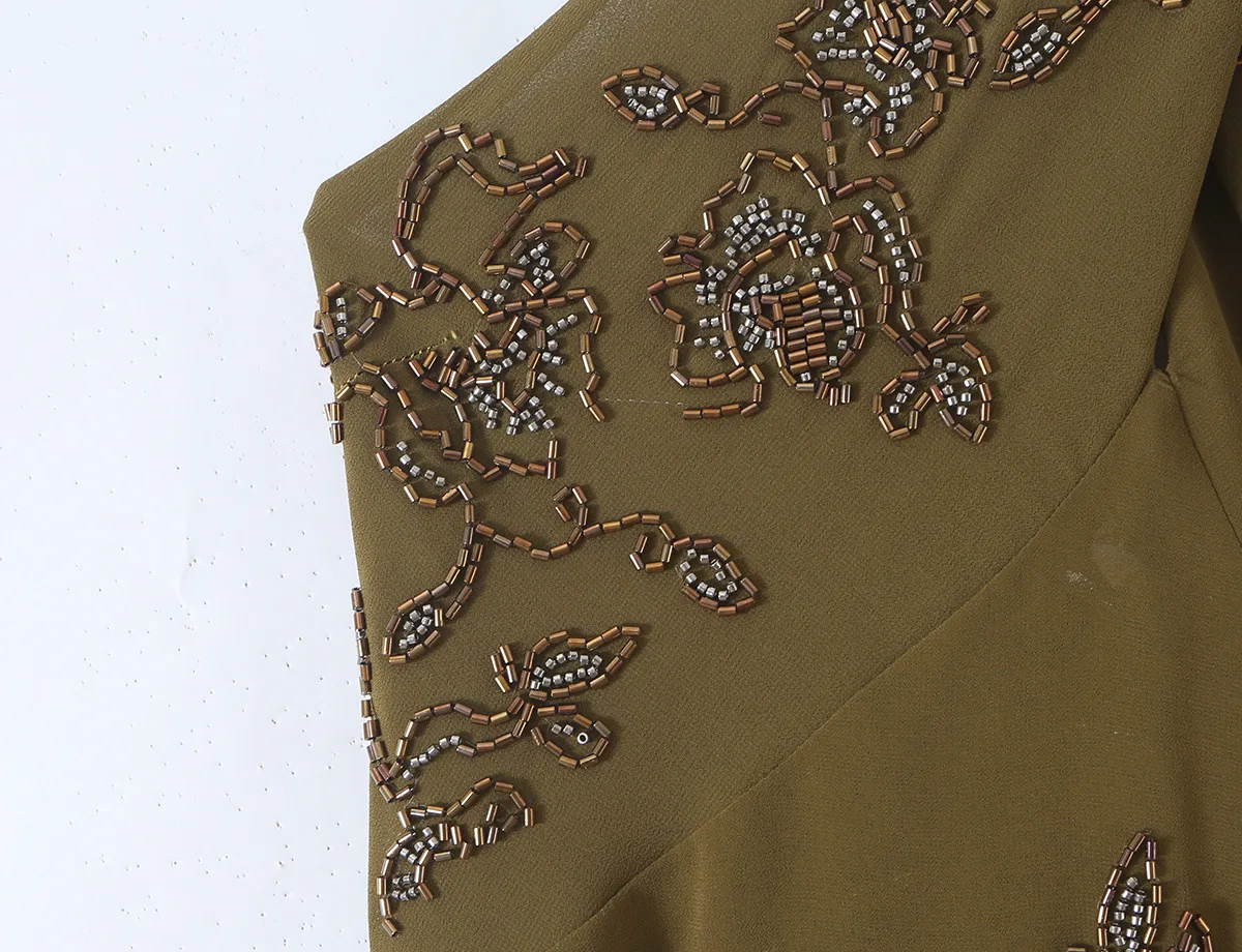 Sleeveless Halter Neck Party Dress with Embroidery in Polyester Fabric for Banquet and Streetwear