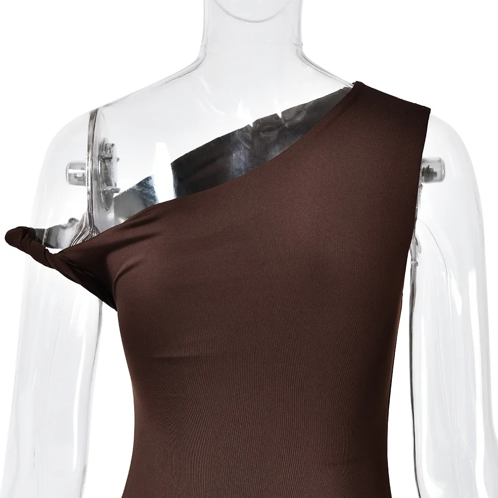 Solid Color Sexy Sleeveless Party Dress with Oblique Collar in Polyester for Banquet