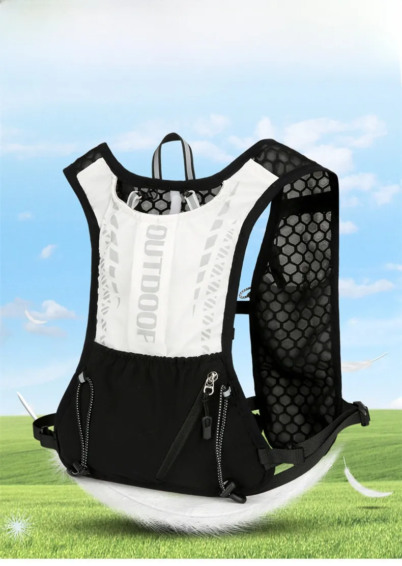Solid Color Hiking Backpack for Running, Unisex Design in Nylon, Ideal for Spring Outdoor Activities