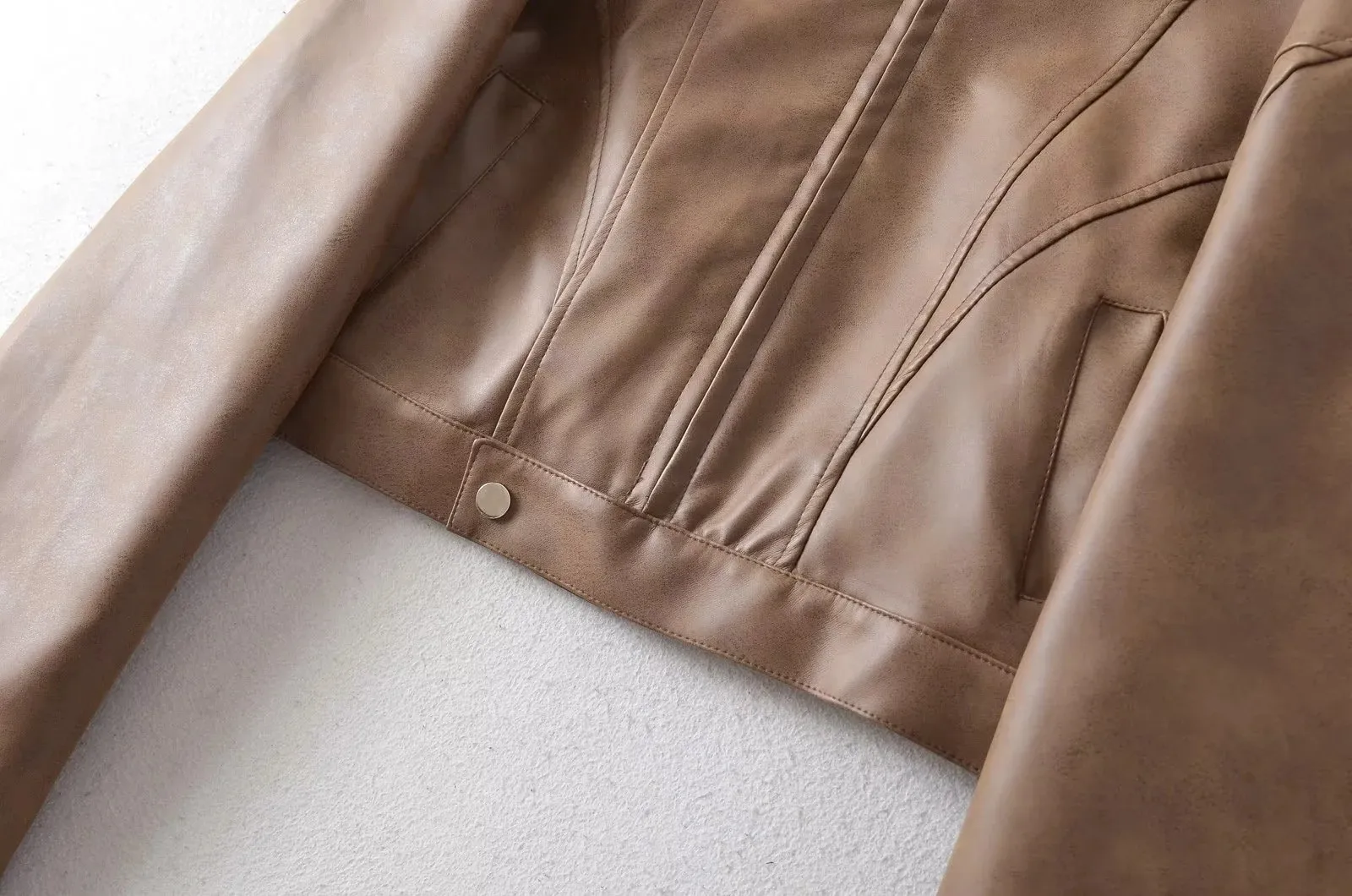 Streetwear Women's Leather Jacket with Zipper Placket and Standing Collar, Washed Polyester Fabric