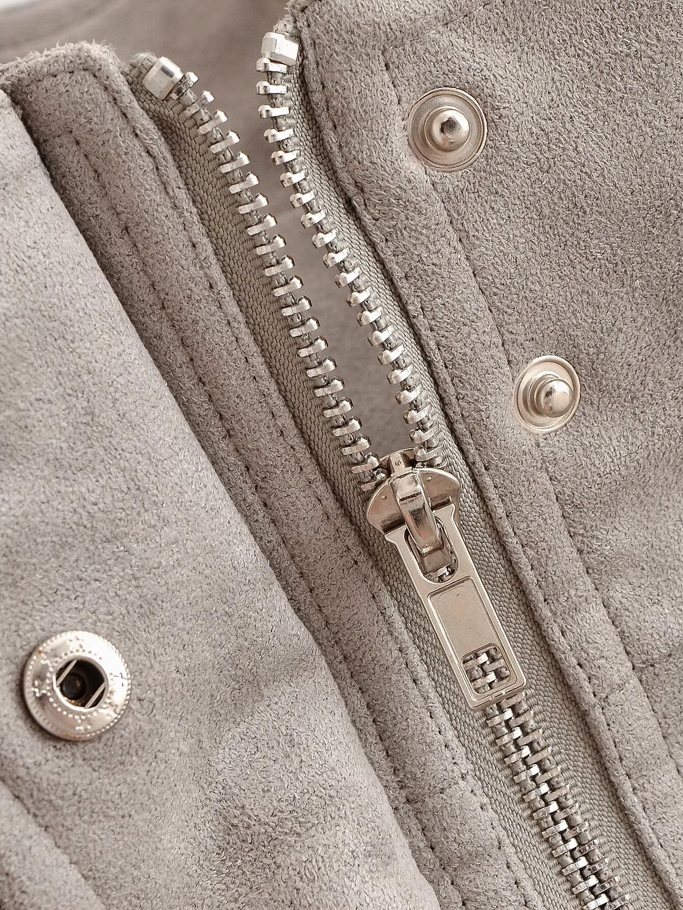 Casual Solid Color Zipper Coat Jacket with Standing Collar in Polyester Fabric