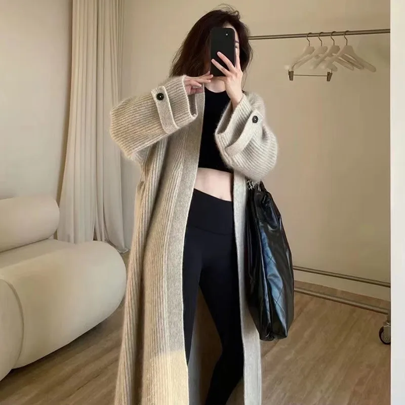 Solid Color Long Sleeve Simple Style Polyester Sweater with V Neck and Placket