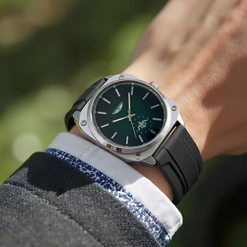 Men's Quartz Watch with Silica Gel Strap and Pin Buckle Featuring Quartz Glass Mirror