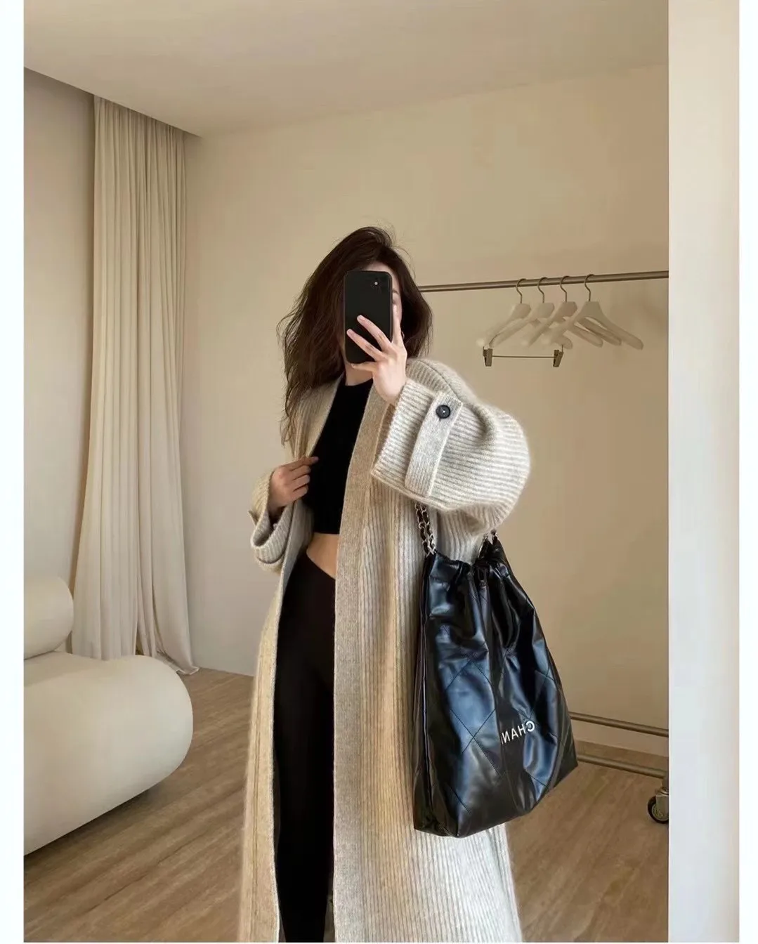 Solid Color Long Sleeve Simple Style Polyester Sweater with V Neck and Placket