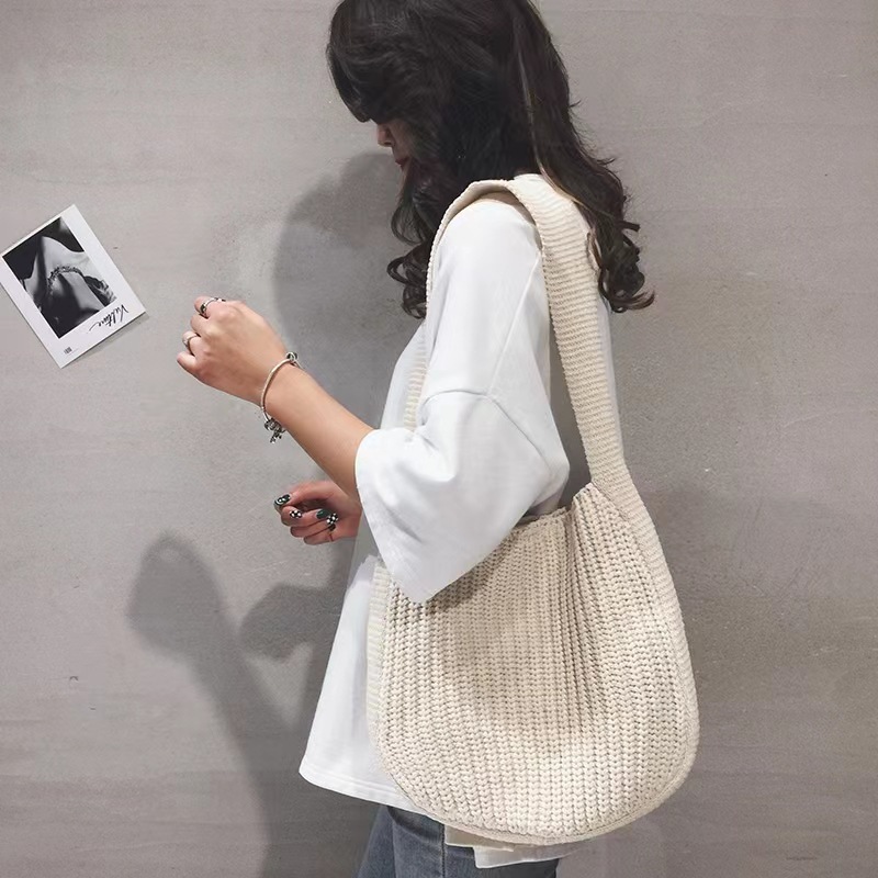Casava Shoulder Bag