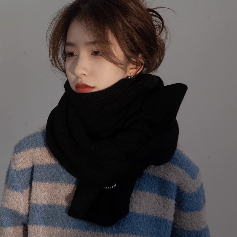 Casava Solid Color Knitted Scarf