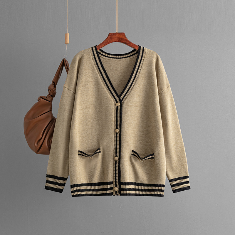 Long Sleeve Sweaters & Cardigans