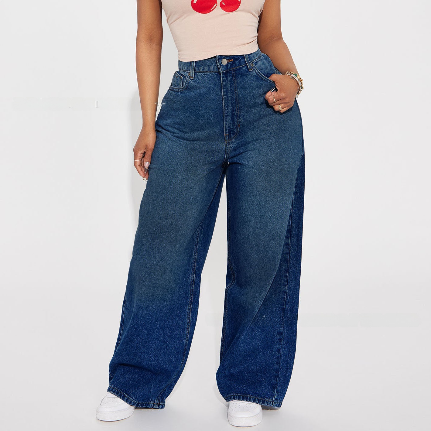 Jeans For Women In Denim Cotton Fabric