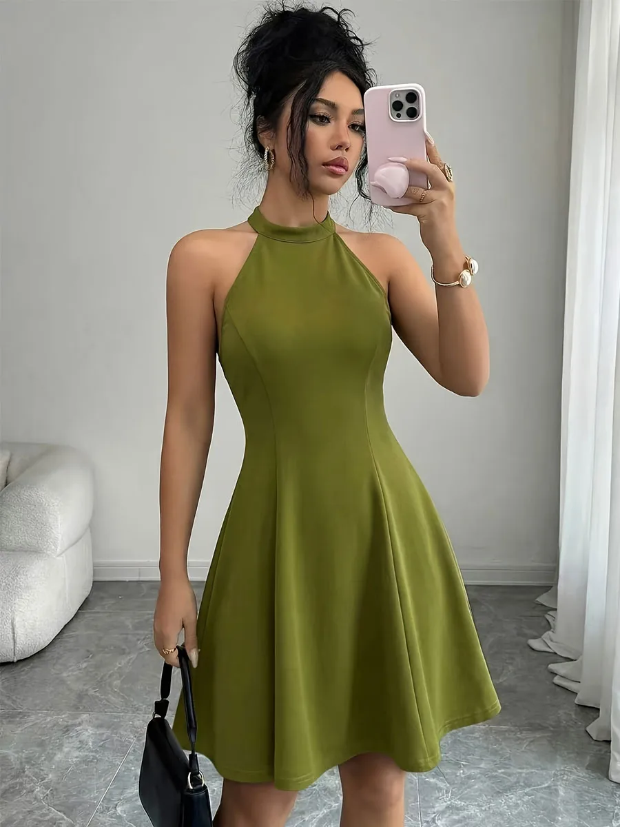 Elegant Solid Color Knee-Length Dress with Standing Collar, Made of Polyester Featuring Button Detail