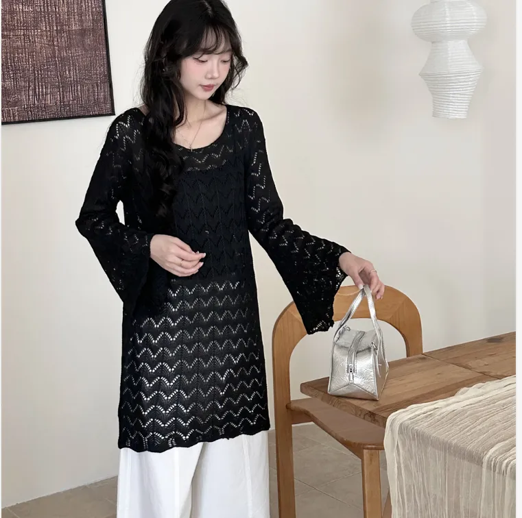 Elegant Long Sleeve Knit Pullover for Women Featuring Hollow Out Craft with Round Neck