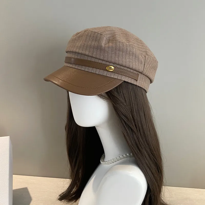 British Style Women’s Stripe Newsboy Cap with Curved Brim, Featuring PU Leather Material and Splicing Craft for UV Protection